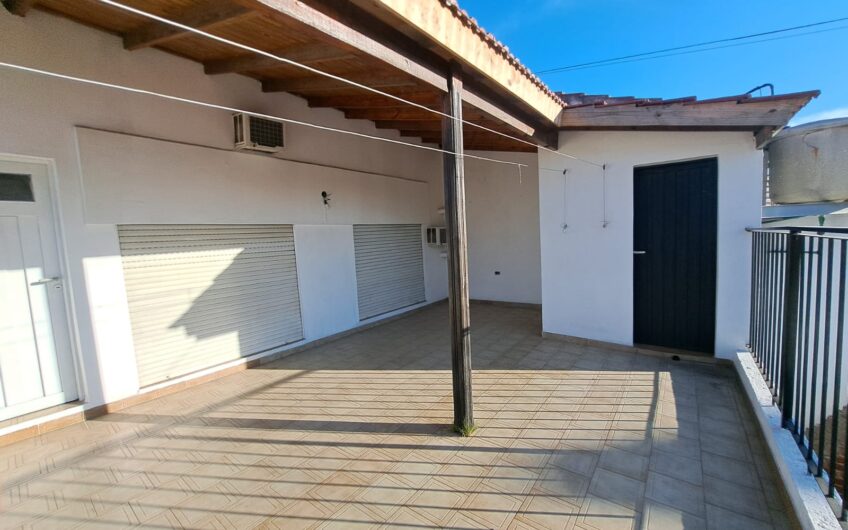 VENTA de EXELENTE PH AL FRENTE