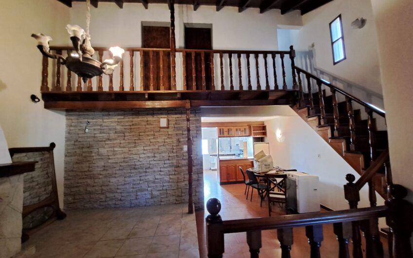 VENTA de EXELENTE PH AL FRENTE