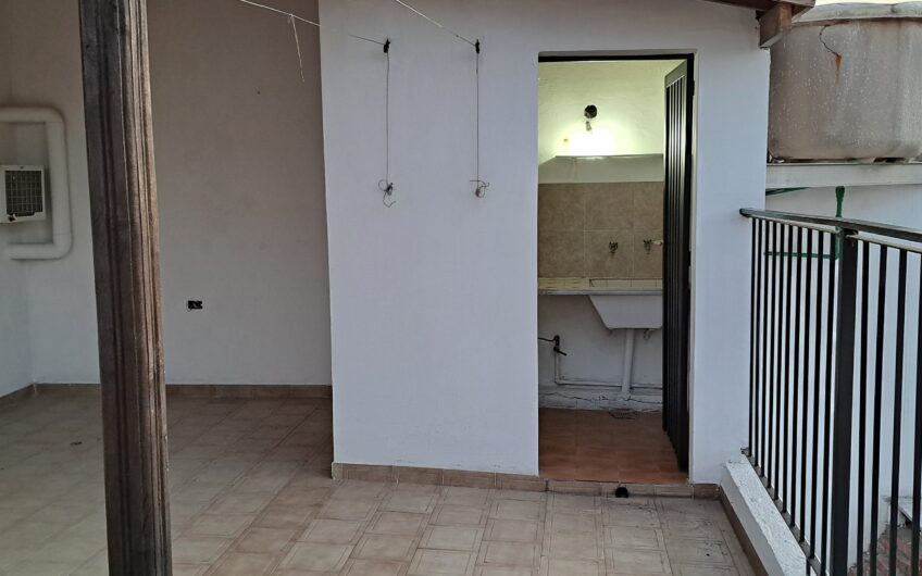 VENTA de EXELENTE PH AL FRENTE