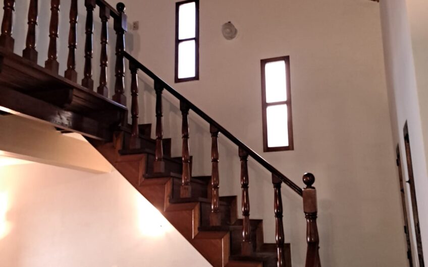 VENTA de EXELENTE PH AL FRENTE