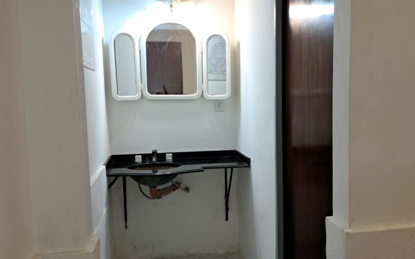 VENTA de EXELENTE PH AL FRENTE